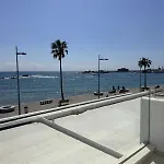 Infinite Sea View - Harbour Luxury 106 Apartment