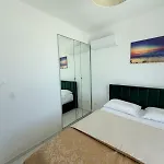Infinite Sea View - Harbour Luxury 106 Apartamento