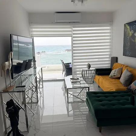 Lägenhet Infinite Sea View - Harbour Luxury 106 Paphos