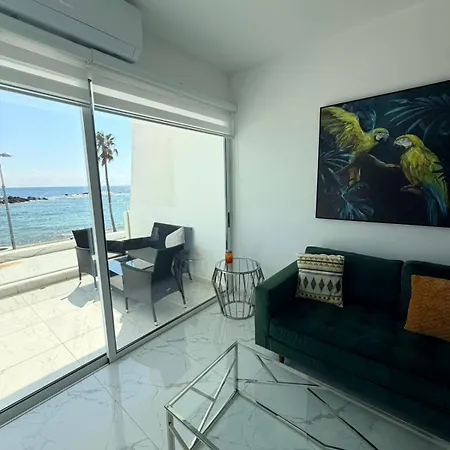 Infinite Sea View - Harbour Luxury 106 Apartament *