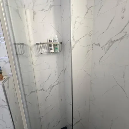 Apartament Infinite Sea View - Harbour Luxury 106 *