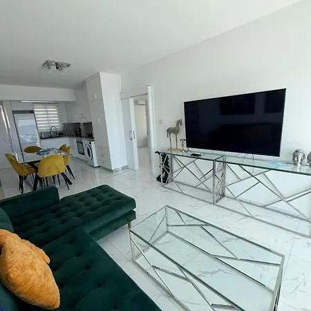 Signature Infinite Sea View - Harbour Luxury 106 *