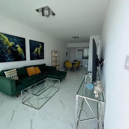 Apartamento Signature Infinite Sea View - Harbour Luxury 106