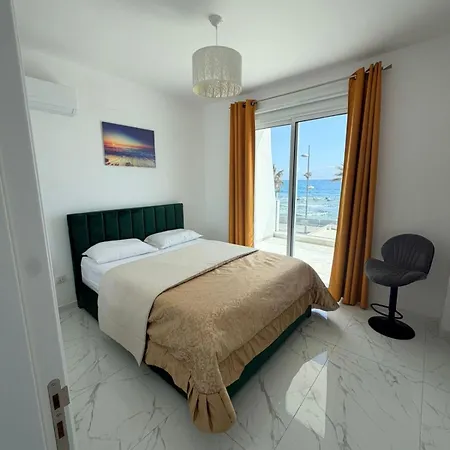 Infinite Sea View - Harbour Luxury 106 Apartament Pafos