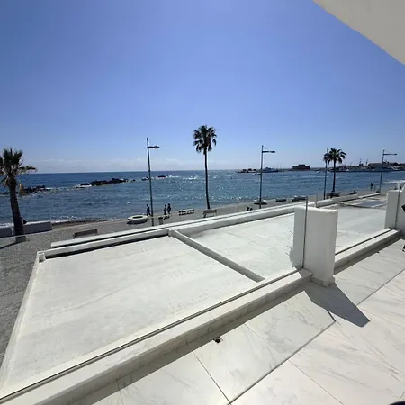 Apartamento Signature Infinite Sea View - Harbour Luxury 106 *