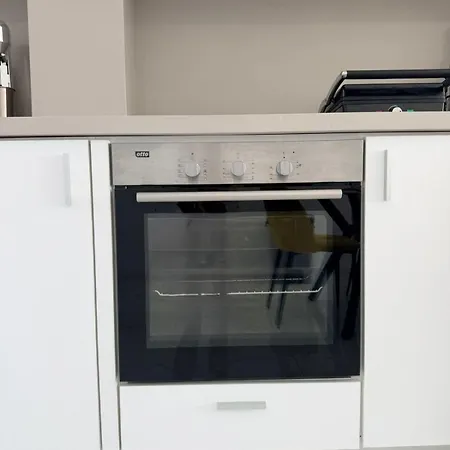 Apartament Infinite Sea View - Harbour Luxury 106 *